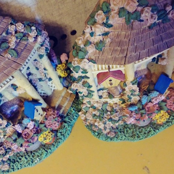 Home and Garden Bookends Gazebo Decor Spring Time Flowers Old Vintage - Picture 9 of 12